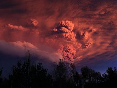 lightning-volcano-puyehue-volcanic-eruption-chile-ash-cloud-sunset_36295_big.jpg